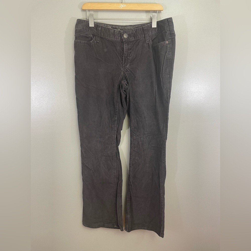 Eddie Bauer Curvy Bootcut corduroy Jeans pants Size 10 stretch chocolate brown